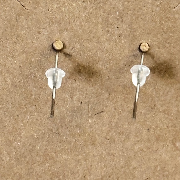 316L Stainless Steel -Genuine Abalone shell dragonfly earrings round. NWOT - Picture 6 of 13